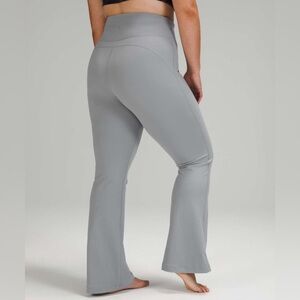 NWOT Lululemon Groove Pant Flare - Super High Rise *Nulu